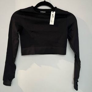 Garage long sleeve with thumb holes